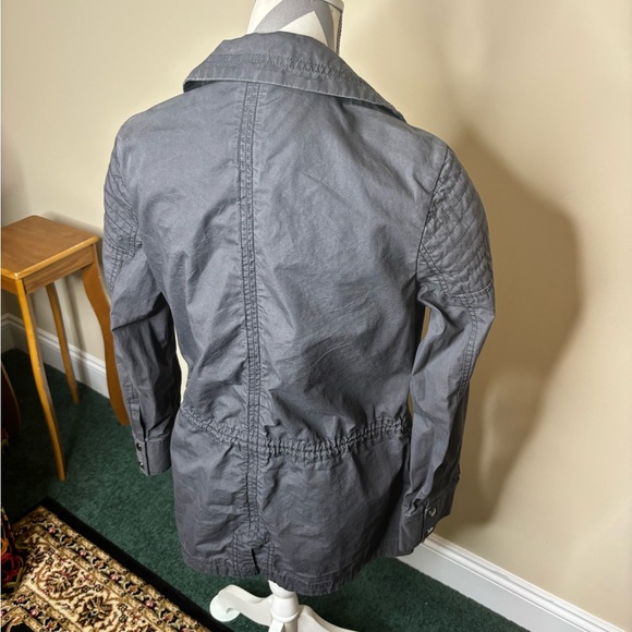 Gray Jacket - Picture 2 of 3